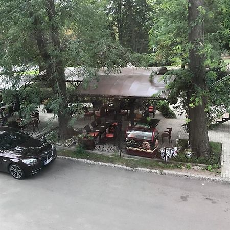 Apartment On Nauki Avenue 102 Dnipro Dış mekan fotoğraf