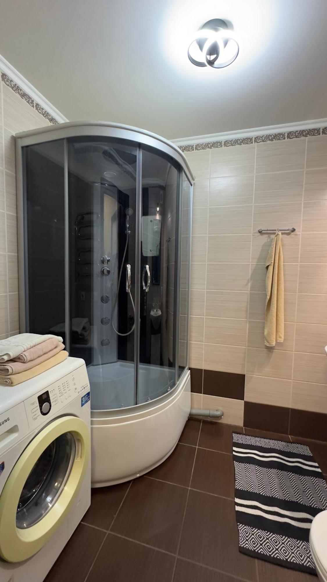 Apartment On Nauki Avenue 102 Dnipro Dış mekan fotoğraf